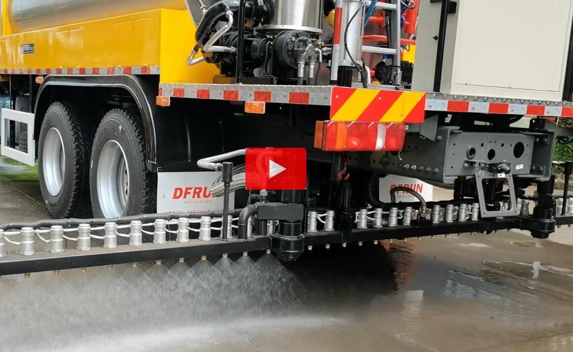 10m3 intelligent bitumen spraying truck