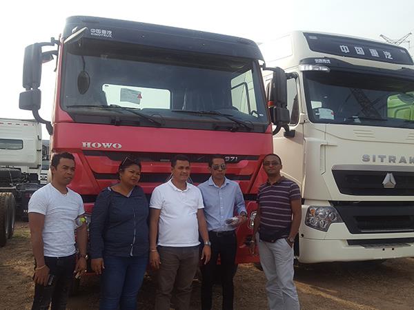 Namibia client visit for the lowbed trailer,dump truck