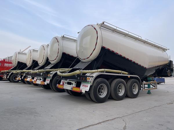 3 axles 30m3 cement tank trailer 3_副本.jpg