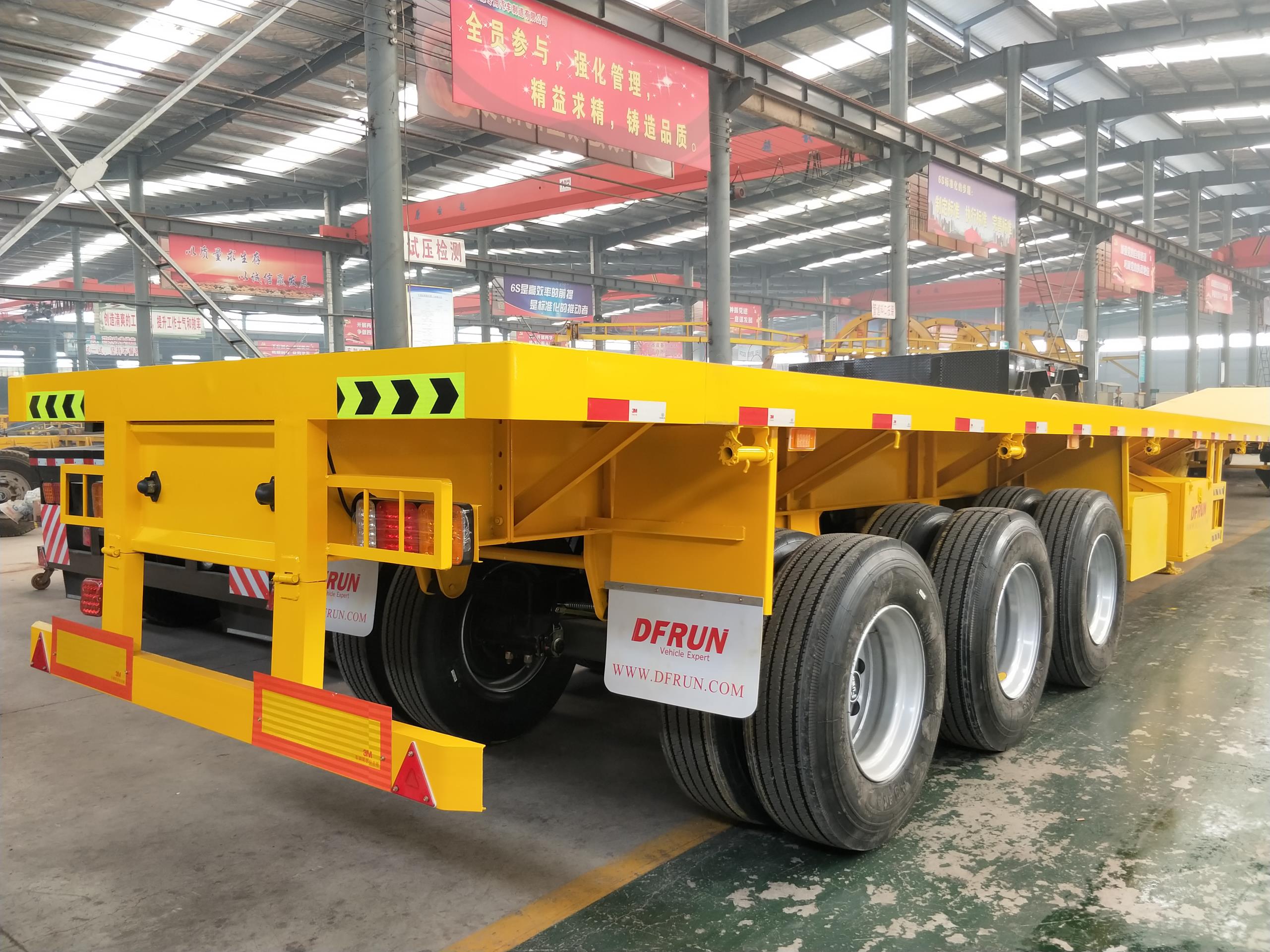 3 AXLE FLATBED TRAILER 2.jpg